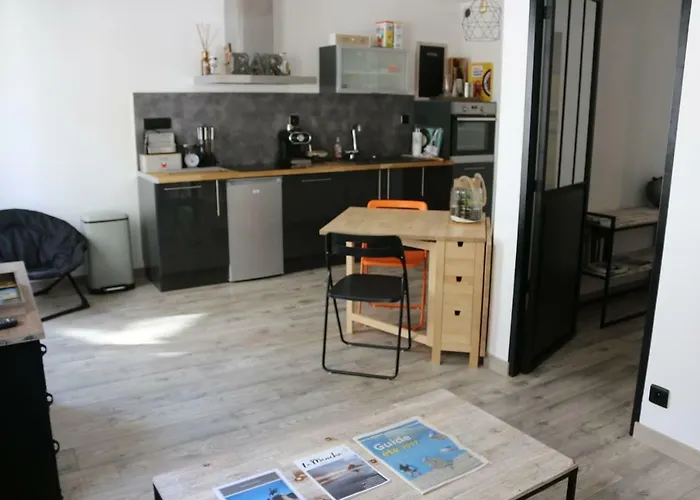 Cosy Flat * شيربوغ أون كوتننتين